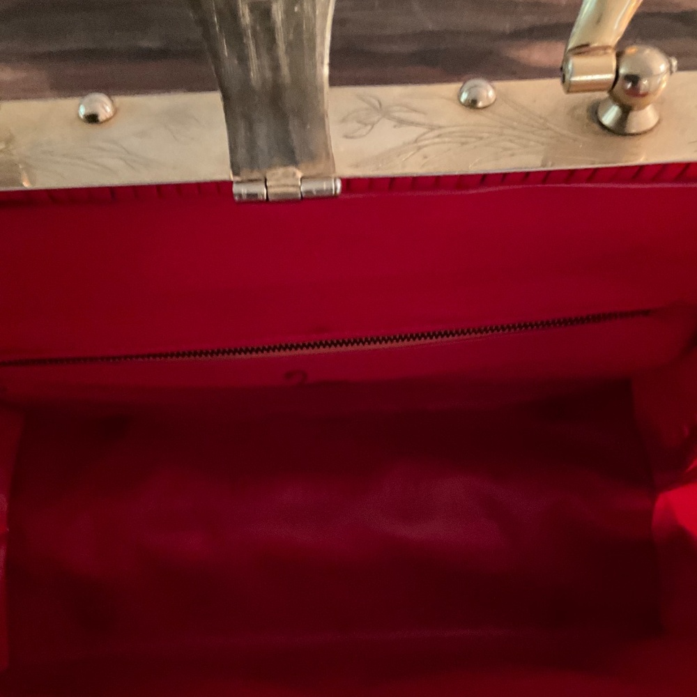 Vintage Hand Made Red Purse - Picture 11 of 11